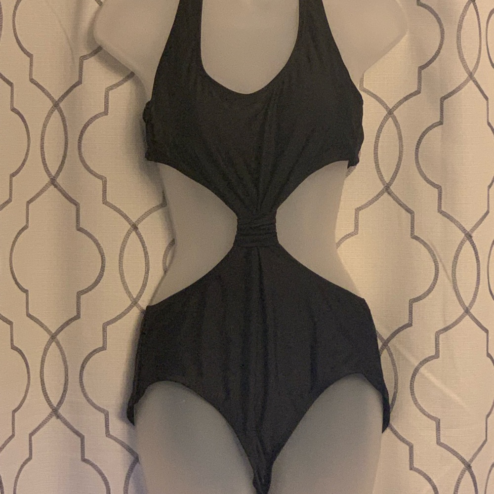 Adore Me Mauti black one piece bathing suit sz M